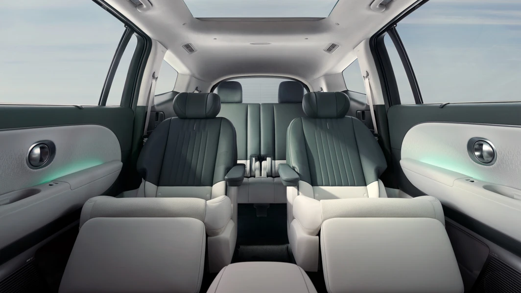 Hyundai IONIQ 9 Interior 2Nd Row Relaxation Seat EU 12