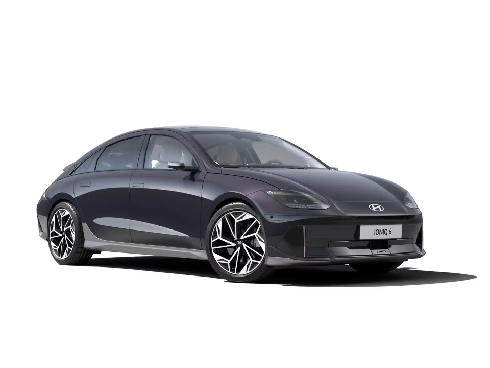 HYUNDAI CE PI SHOT05 Front 4X3