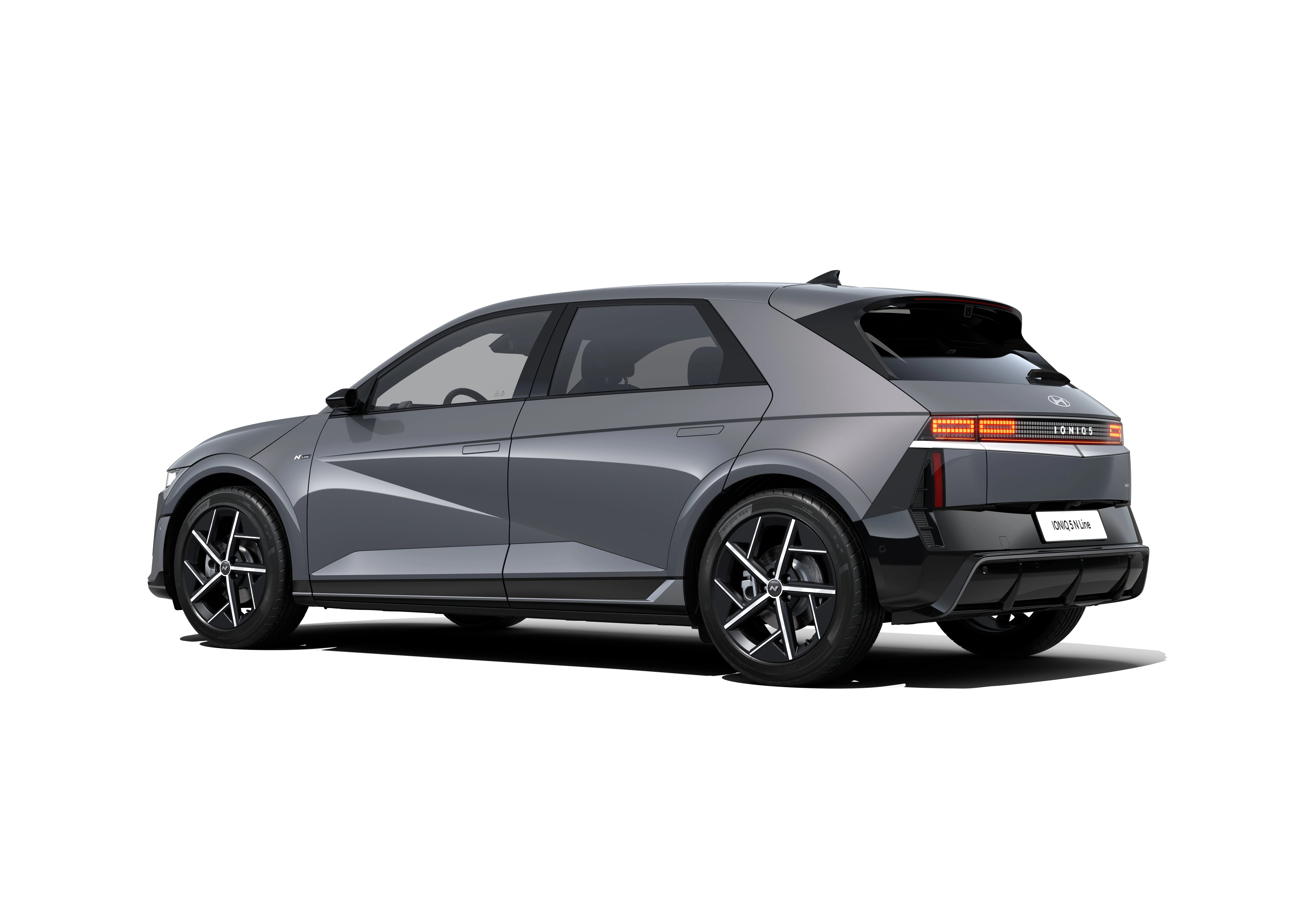 Hyundai IONIQ 5 Nline 2024 SHOT04 34 Rear Lights On